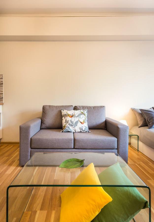 Exceptionally Located Studio Apartment เอเธนส์ ภายนอก รูปภาพ