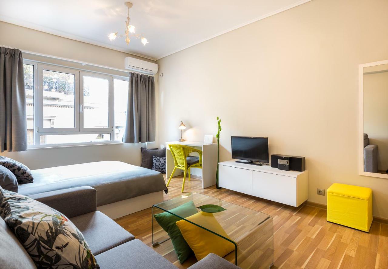 Exceptionally Located Studio Apartment เอเธนส์ ภายนอก รูปภาพ