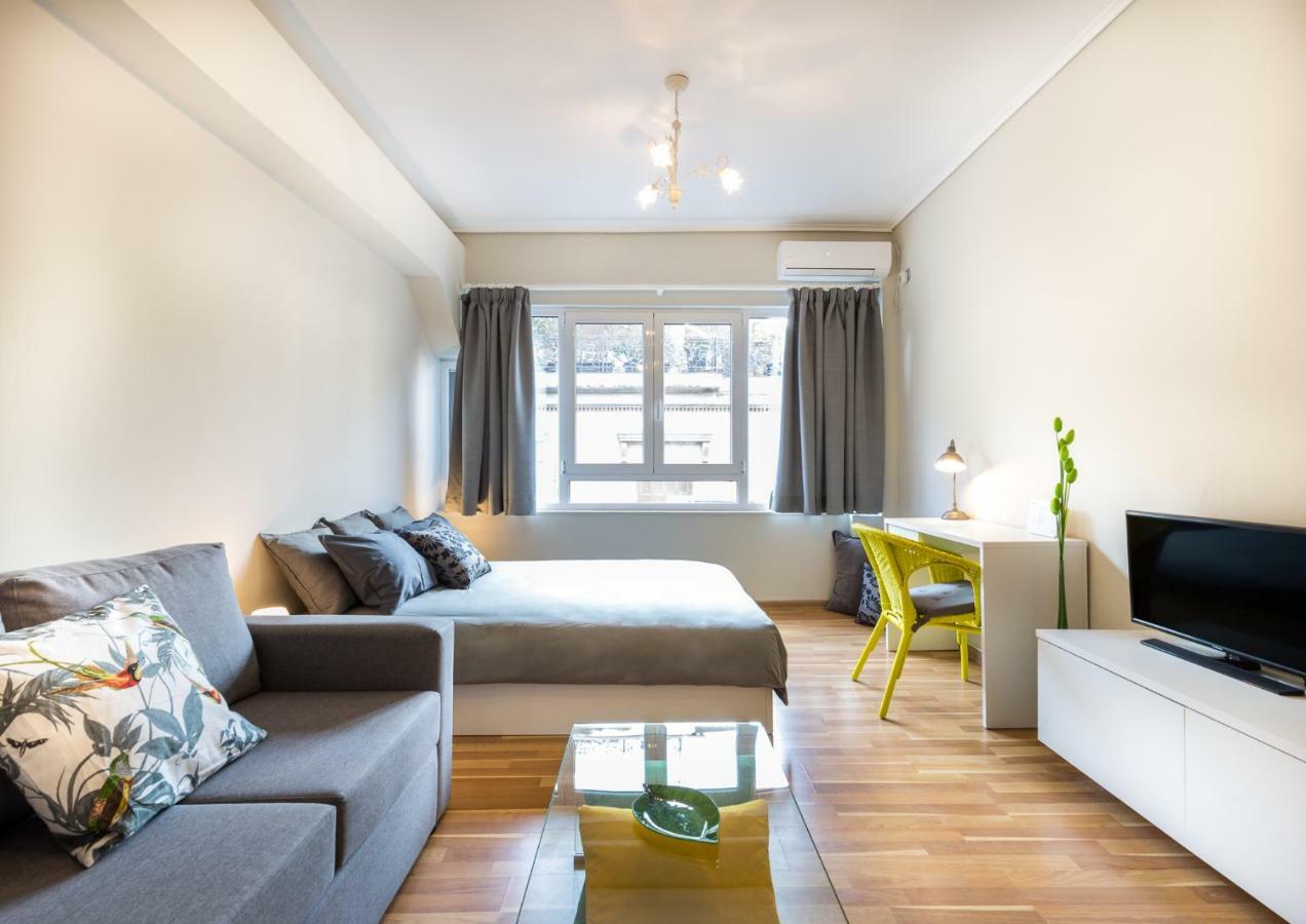 Exceptionally Located Studio Apartment เอเธนส์ ภายนอก รูปภาพ
